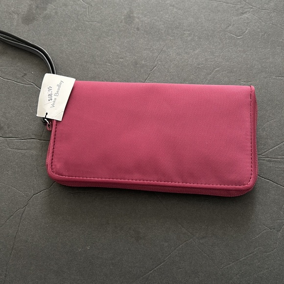 Vera Bradley Continental Wrislet  New. Color Hawthorn Roe - Picture 7 of 10